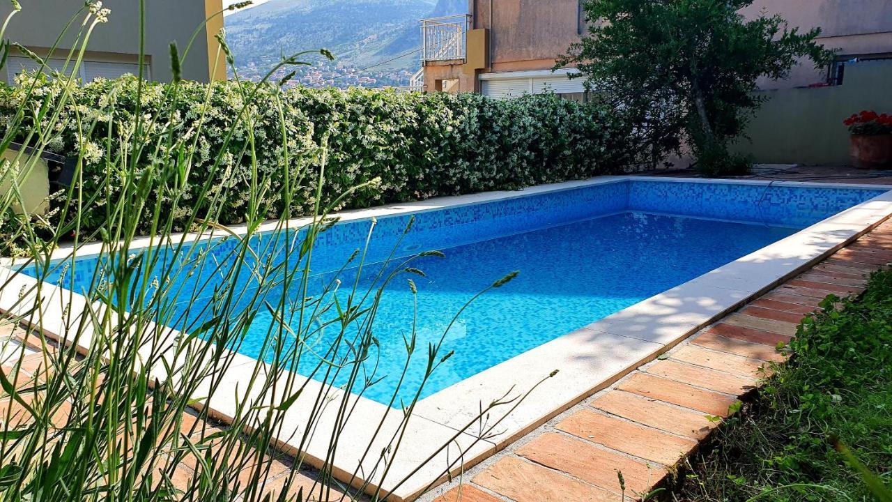 Villa Aya - With Sauna And Outdoor Swimming Pool Mostar Eksteriør bilde